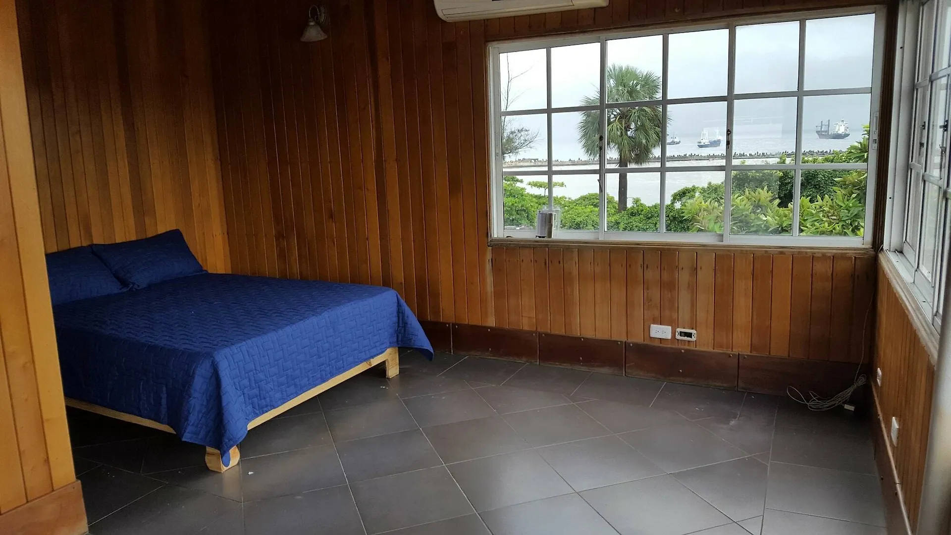 Hostal Boutique Casa Osiris Santo Domingo Hotel