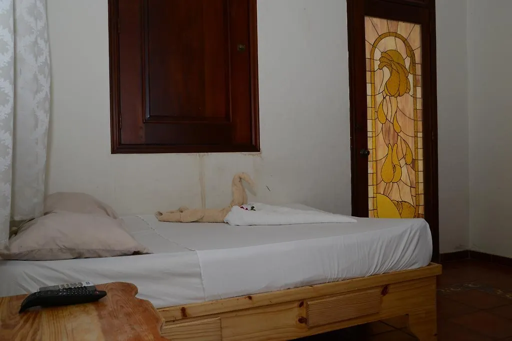 Hostal Boutique Casa Osiris Santo Domingo 2*,